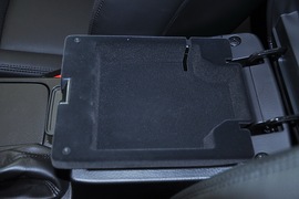 2010款铃木凯泽西2.4L