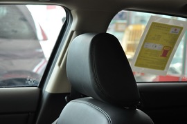 2010款铃木凯泽西2.4L