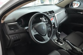 2010款铃木凯泽西2.4L