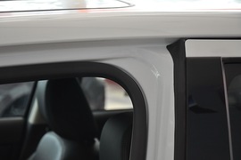 2010款铃木凯泽西2.4L