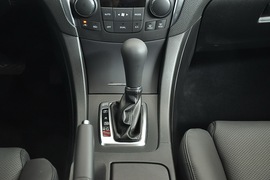 2010款铃木凯泽西2.4L