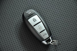 2010款铃木凯泽西2.4L