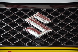 2010款铃木凯泽西2.4L