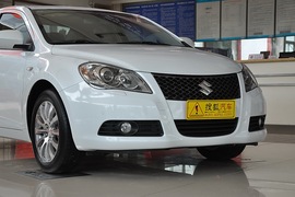 2010款铃木凯泽西2.4L