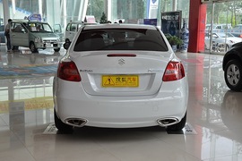 2010款铃木凯泽西2.4L