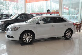 2010款铃木凯泽西2.4L
