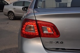 2011款大众宝来1.6L