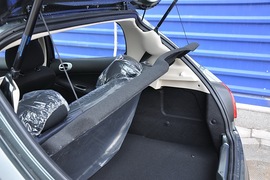 2010款标致207两厢1.6L手动品乐版