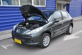 2010款标致207两厢1.6L手动品乐版