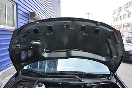 2010款标致207两厢1.6L手动品乐版