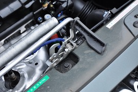 2010款标致207两厢1.6L手动品乐版