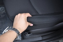 2010款标致207两厢1.6L手动品乐版