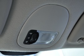 2010款标致207两厢1.6L手动品乐版