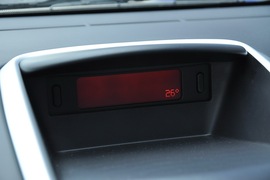 2010款标致207两厢1.6L手动品乐版
