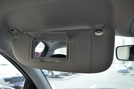 2010款标致207两厢1.6L手动品乐版