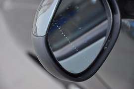 2010款标致207两厢1.6L手动品乐版