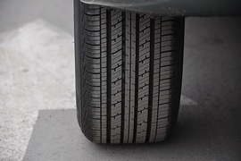 2010款标致207两厢1.6L手动品乐版