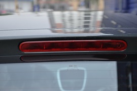 2010款标致207两厢1.6L手动品乐版