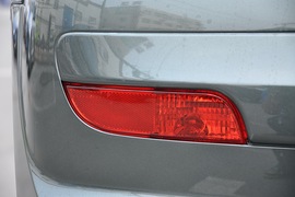 2010款标致207两厢1.6L手动品乐版