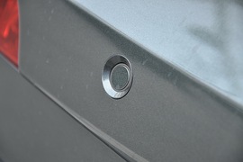 2010款标致207两厢1.6L手动品乐版