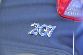 2010款标致207两厢1.6L手动品乐版