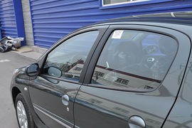 2010款标致207两厢1.6L手动品乐版