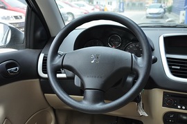 2010款标致207三厢1.6L手自一体品乐版