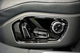 2016款奥迪A8L