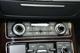 2016款奥迪A8L