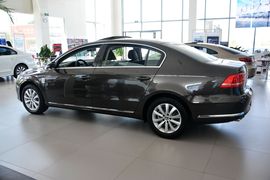 2016款大众迈腾1.8TSI智享领先型