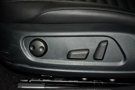 2016款大众迈腾1.8TSI智享领先型