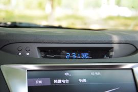 2016款现代朗动1.6L自动尊贵型