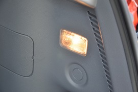 2010款铃木天语SX4两厢冠军限量版