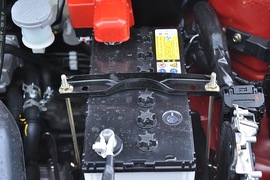 2010款铃木天语SX4两厢冠军限量版