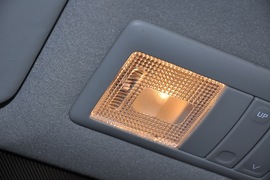 2010款铃木天语SX4两厢冠军限量版