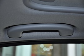 2010款铃木天语SX4两厢冠军限量版