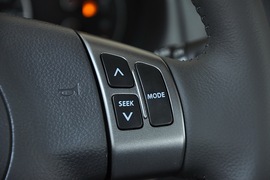 2010款铃木天语SX4两厢冠军限量版