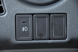 2010款铃木天语SX4两厢冠军限量版