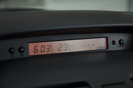 2010款铃木天语SX4两厢冠军限量版