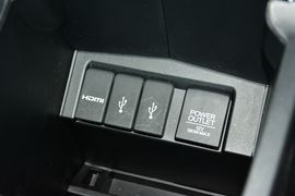 2015款本田CR-V