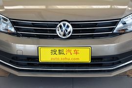 2015款大众速腾230TSI手动豪华型
