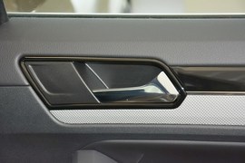 2015款大众速腾230TSI手动豪华型