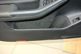 2015款大众速腾230TSI手动豪华型
