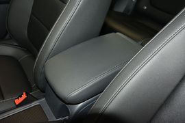 2015款大众速腾230TSI手动豪华型