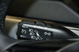 2015款大众速腾230TSI手动豪华型