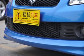 2010款铃木雨燕1.5L自动冠军限量版