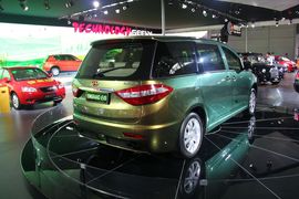帝豪EV8车展实拍