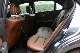 2010款奔驰E260