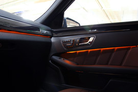 2010款奔驰E260