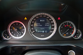 2010款奔驰E260